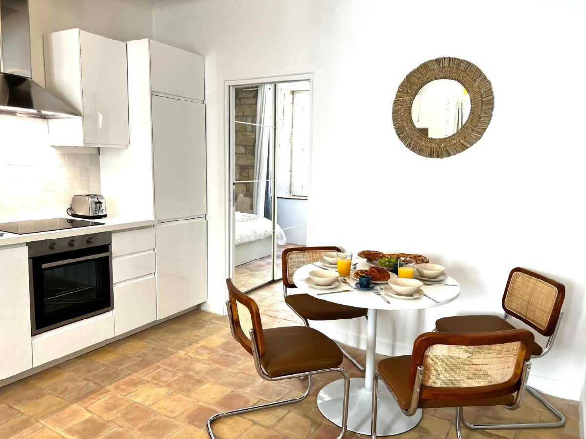 La Duchesse - Grand Appartement - Avec Climatisation ดีจอง ภายนอก รูปภาพ