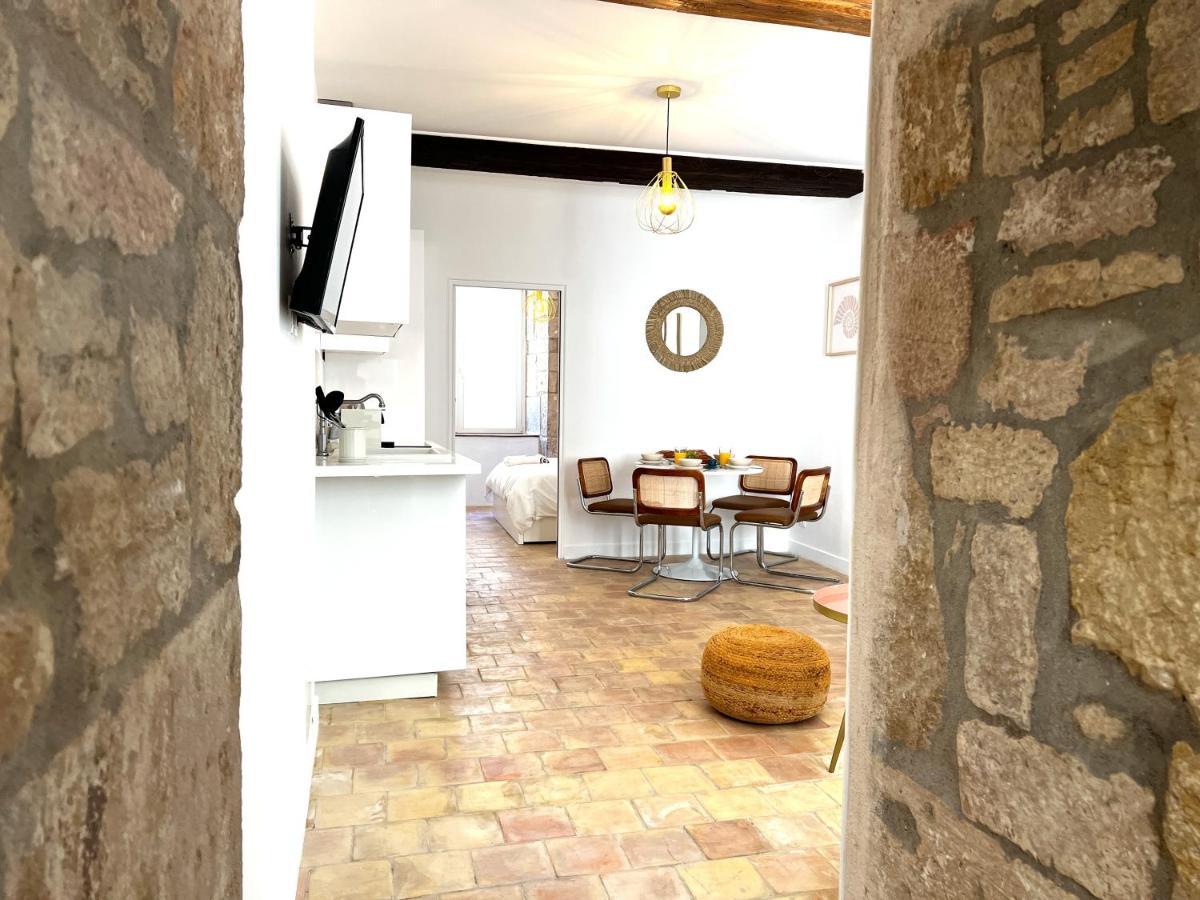 La Duchesse - Grand Appartement - Avec Climatisation ดีจอง ภายนอก รูปภาพ